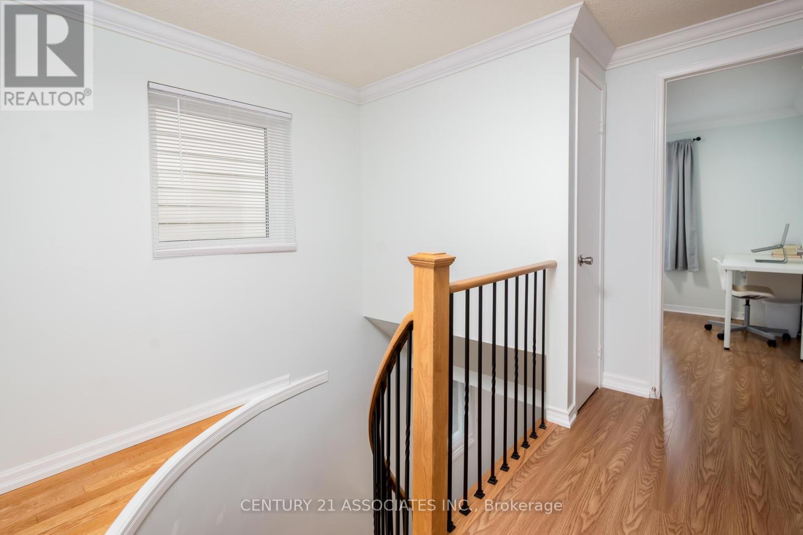 3158 Harris Crescent, Mississauga, Ontario  L5N 4Y5 - Photo 17 - W12421932