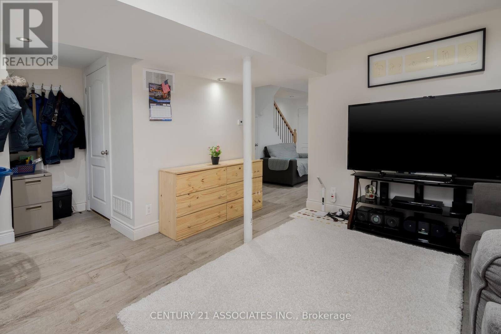 3158 Harris Crescent, Mississauga, Ontario  L5N 4Y5 - Photo 28 - W12421932