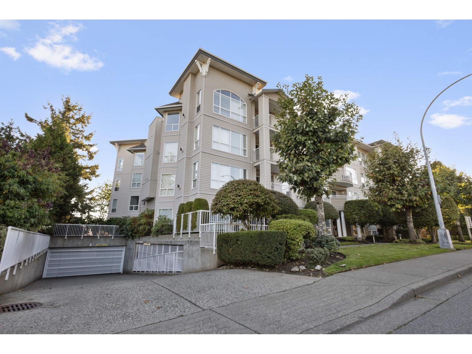 206 32120 Mt Waddington Avenue, Abbotsford, British Columbia  V2T 2E8 - Photo 1 - R3050943