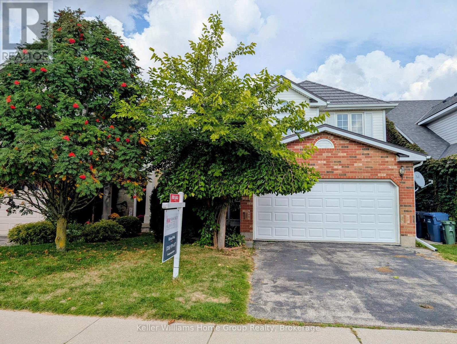 Property at 60 CAMM CRESCENT image 1