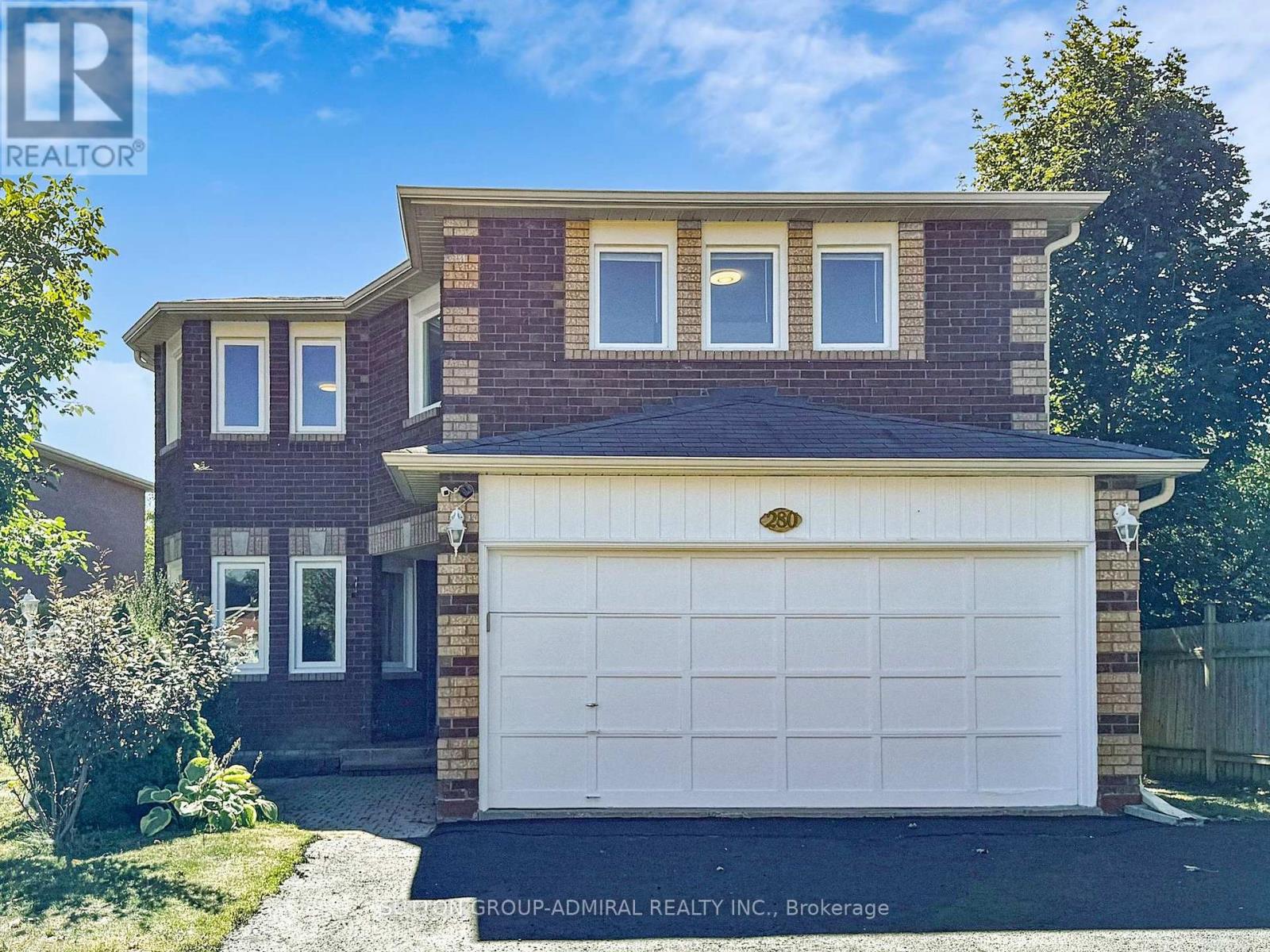 280 BERNARD AVENUE, Richmond Hill, Ontario