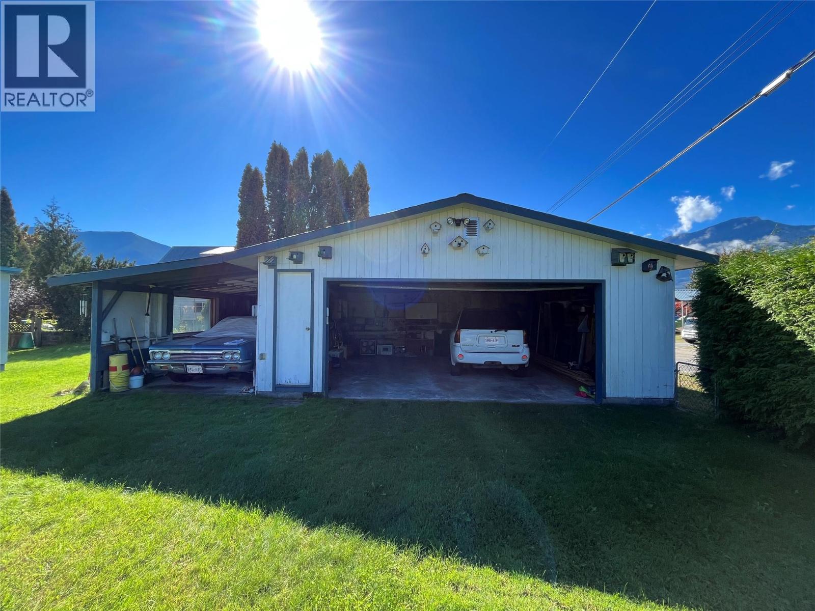 120 4th Avenue Nw, Nakusp, British Columbia  V0G 1R0 - Photo 22 - 10363796