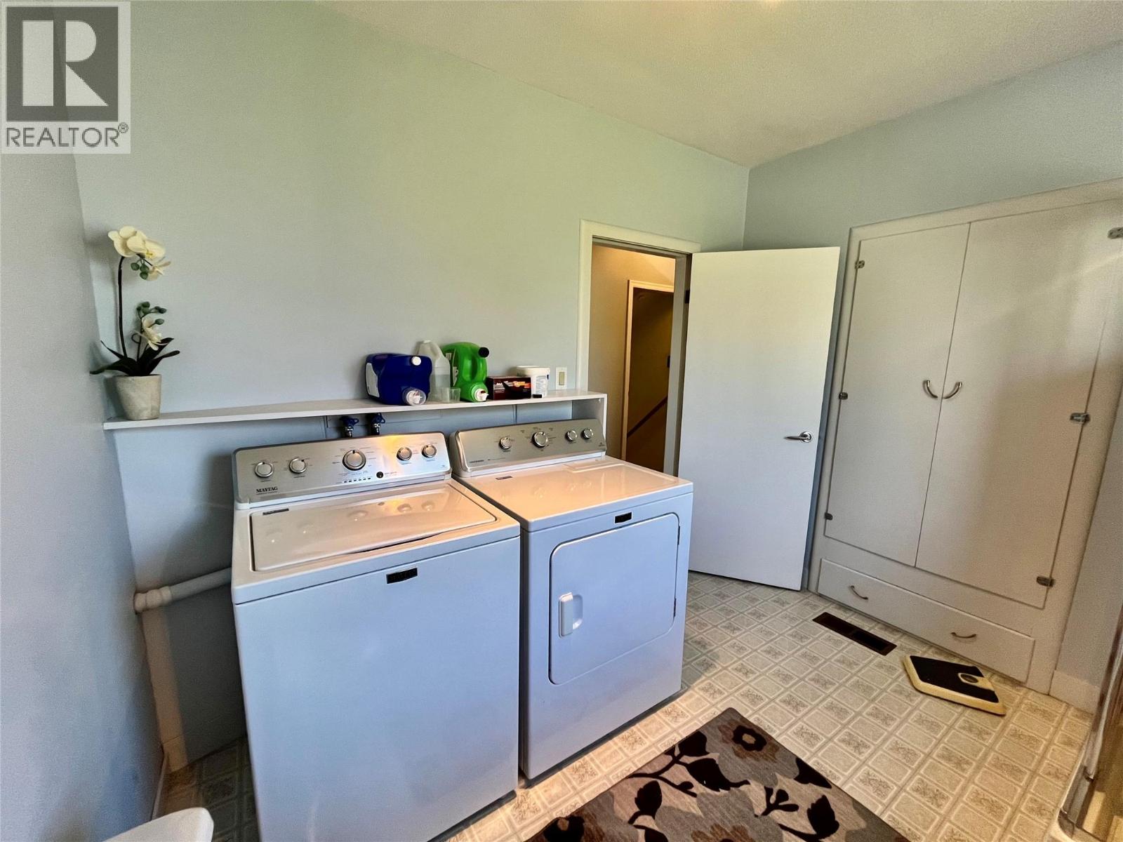 120 4th Avenue Nw, Nakusp, British Columbia  V0G 1R0 - Photo 17 - 10363796
