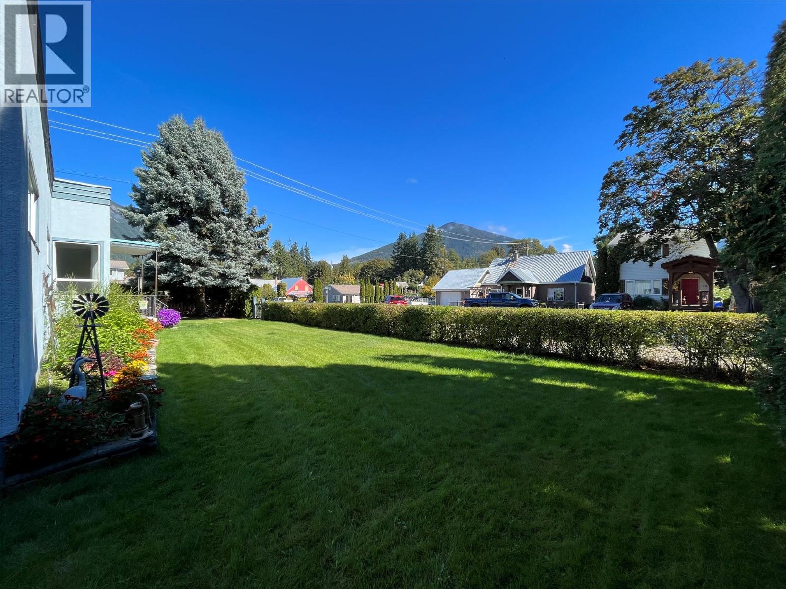 120 4th Avenue Nw, Nakusp, British Columbia  V0G 1R0 - Photo 24 - 10363796