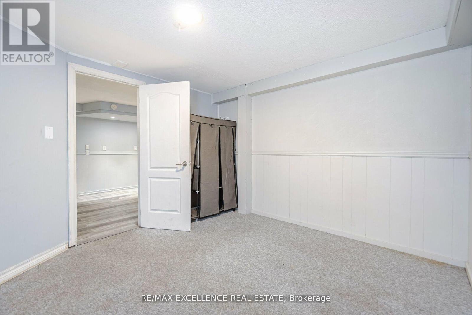 11 Crawley Drive, Brampton (Avondale), Ontario  L6T 2R6 - Photo 34 - W12422184