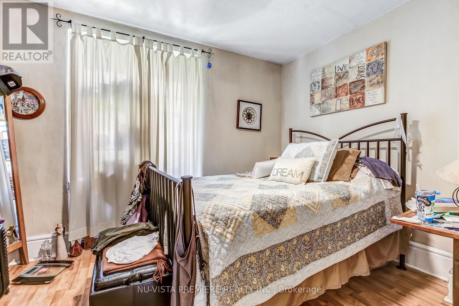 312 Piccadilly Street, London East, Ontario  N6A 1S6 - Photo 14 - X12422309