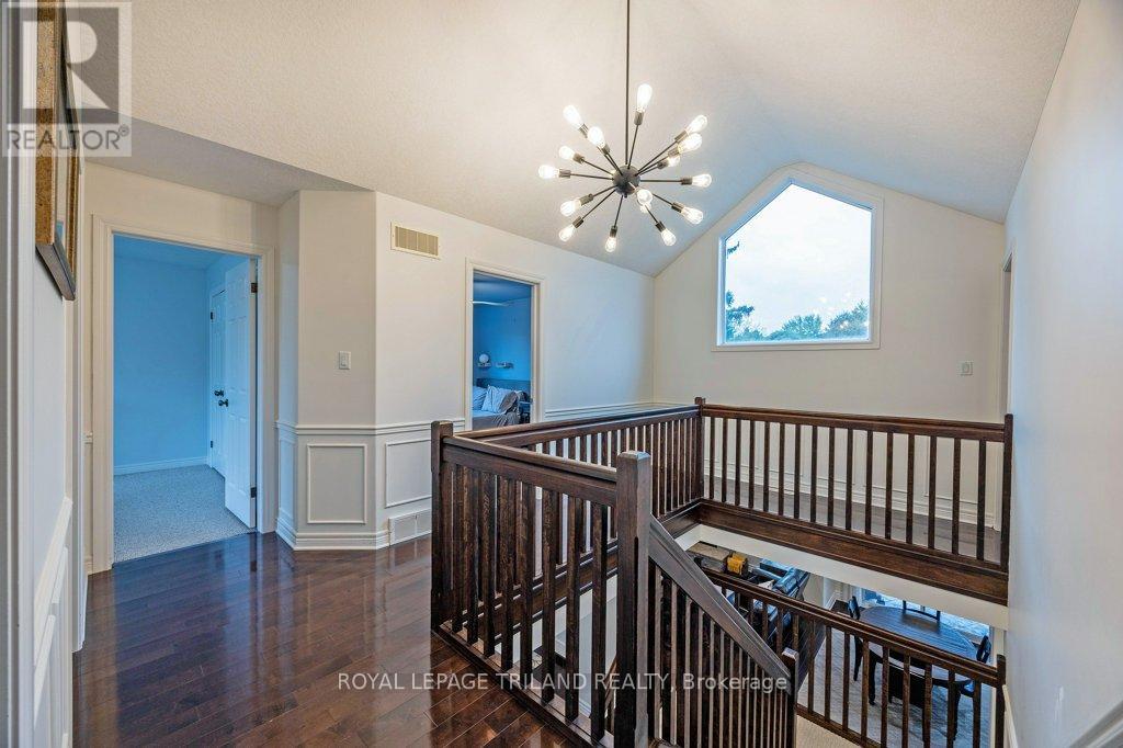 139 Skyline Avenue, London North, Ontario  N5X 0A3 - Photo 17 - X12422339