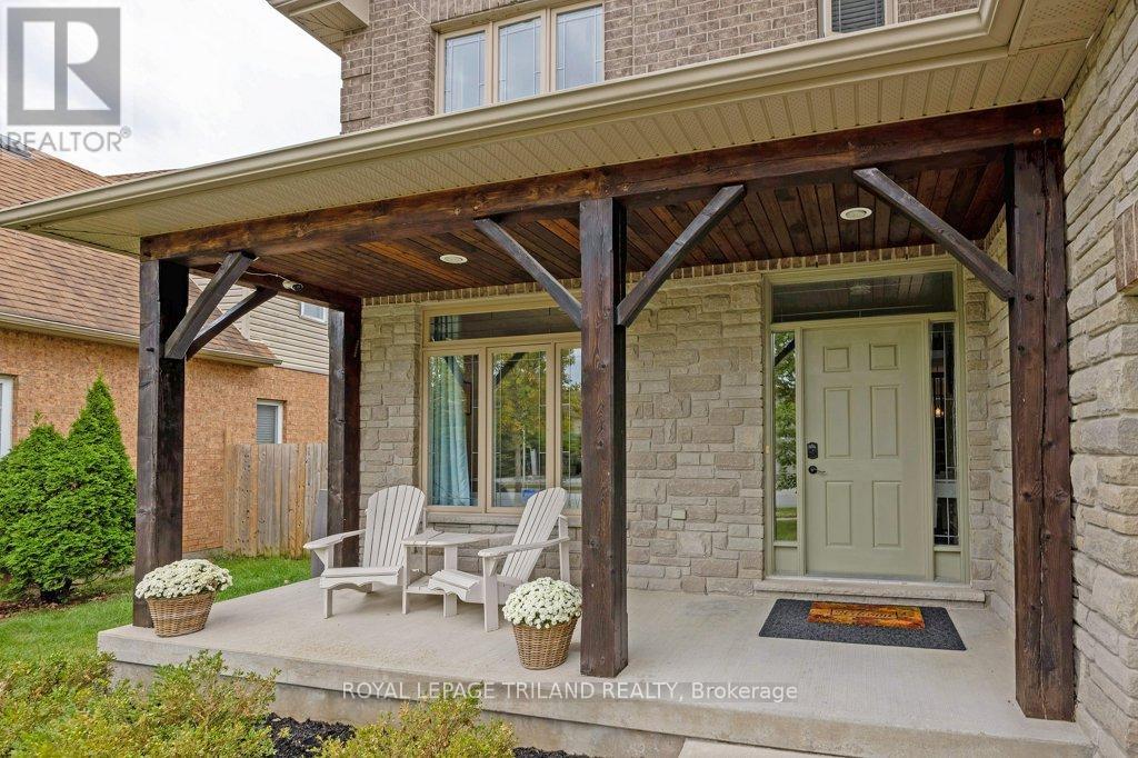 139 Skyline Avenue, London North, Ontario  N5X 0A3 - Photo 2 - X12422339