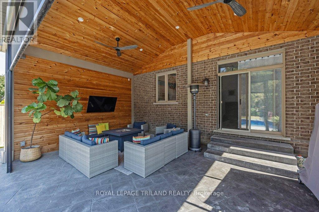 139 Skyline Avenue, London North, Ontario  N5X 0A3 - Photo 35 - X12422339