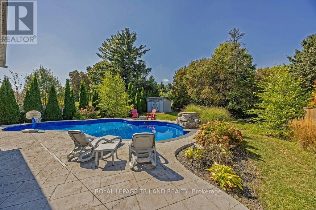 139 Skyline Avenue, London North, Ontario  N5X 0A3 - Photo 40 - X12422339