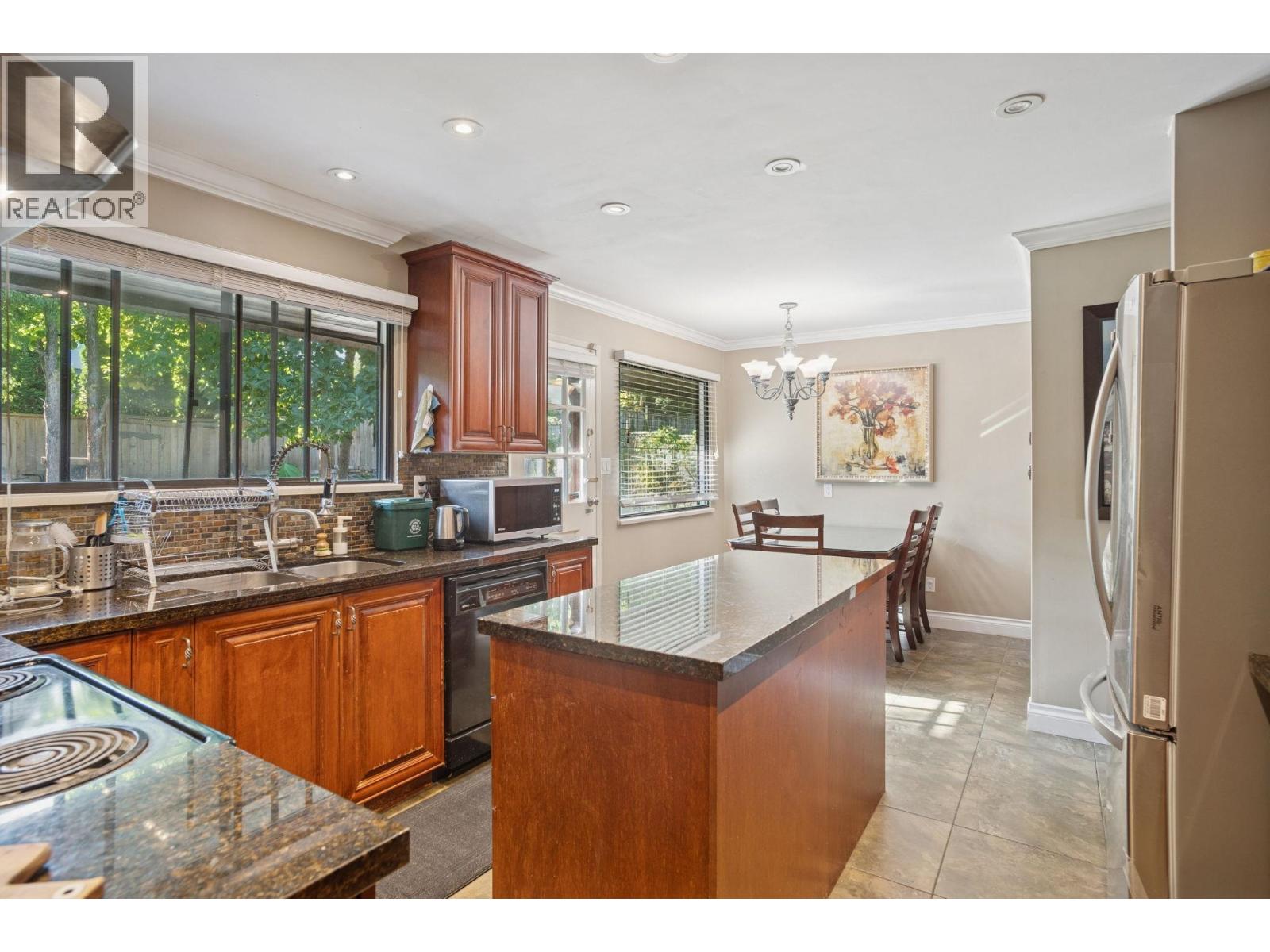 7730 Stanley Street, Burnaby, British Columbia  V5E 1V8 - Photo 12 - R3051244