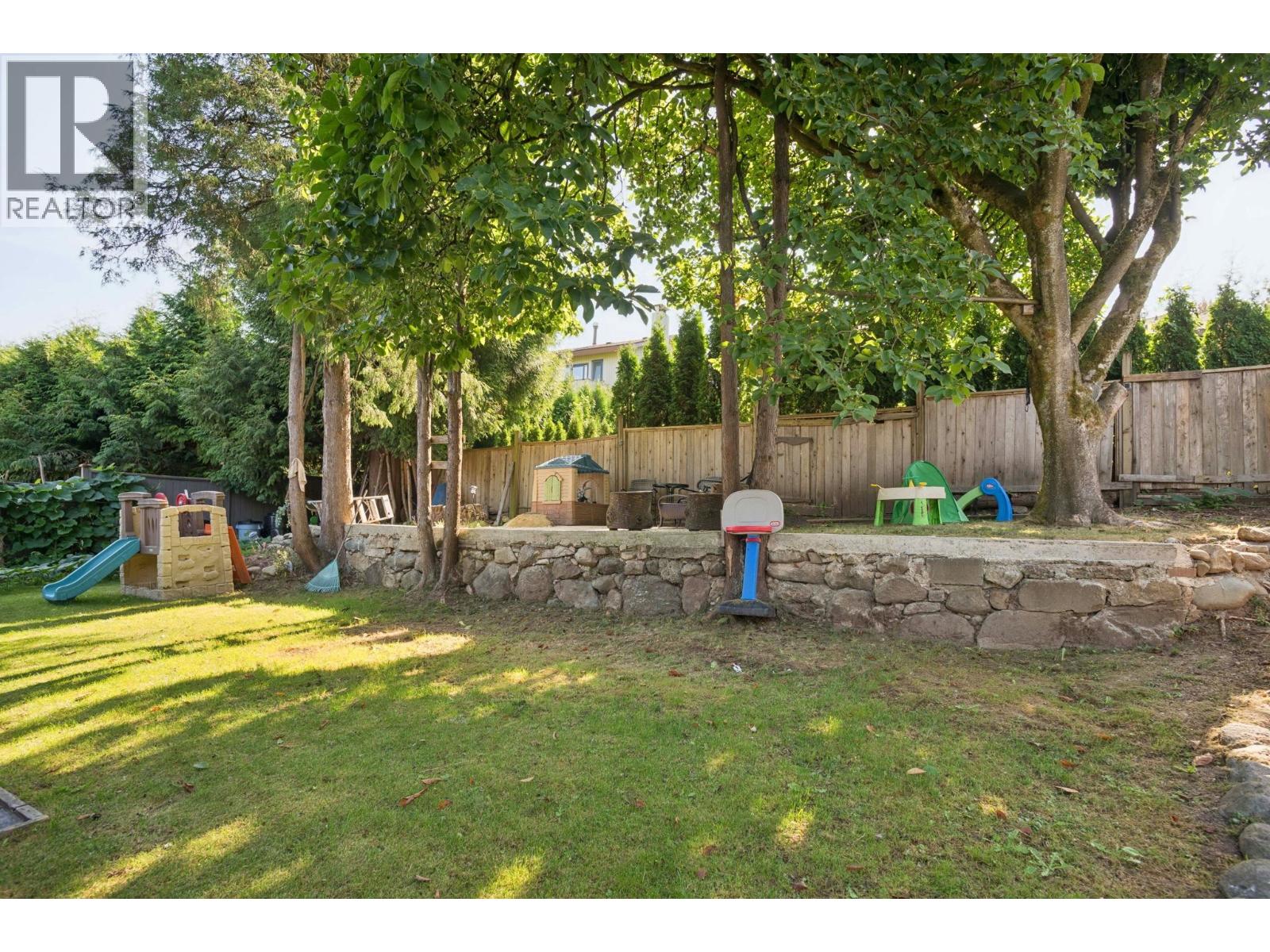 7730 Stanley Street, Burnaby, British Columbia  V5E 1V8 - Photo 36 - R3051244