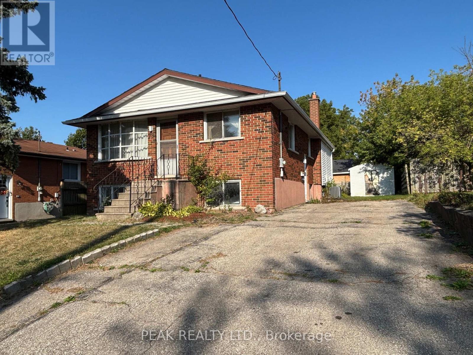 79 Henry Street, Cambridge, Ontario  N1R 6C8 - Photo 1 - X12422237