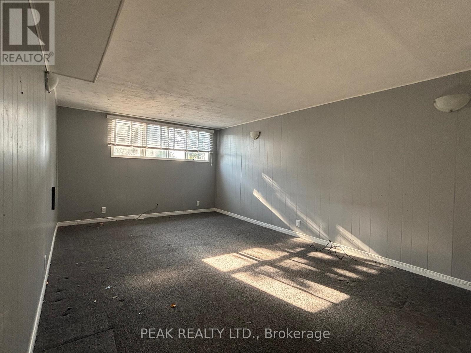 79 Henry Street, Cambridge, Ontario  N1R 6C8 - Photo 10 - X12422237