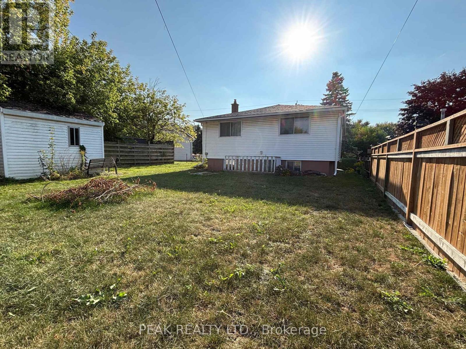 79 Henry Street, Cambridge, Ontario  N1R 6C8 - Photo 6 - X12422237