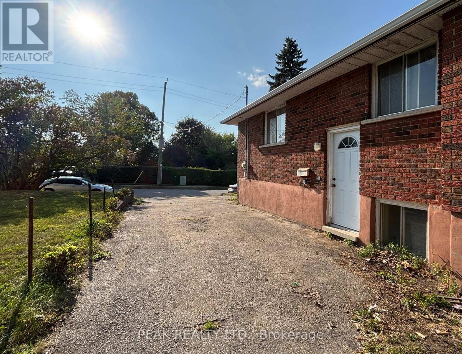 79 Henry Street, Cambridge, Ontario  N1R 6C8 - Photo 7 - X12422237