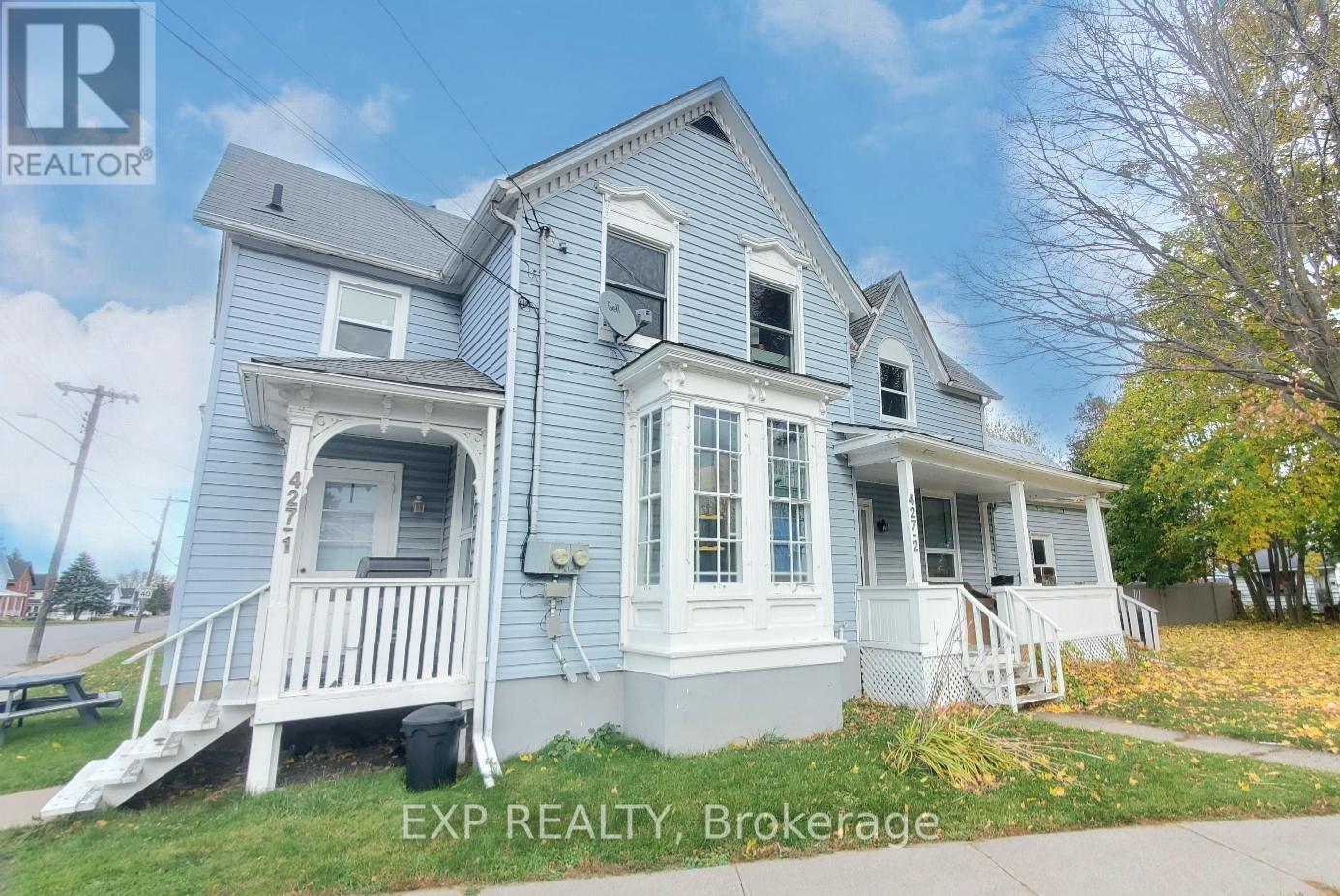 427 Victoria Street E, Edwardsburgh/cardinal, Ontario  K0E 1E0 - Photo 2 - X12422288