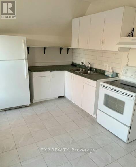 427 Victoria Street E, Edwardsburgh/cardinal, Ontario  K0E 1E0 - Photo 6 - X12422288