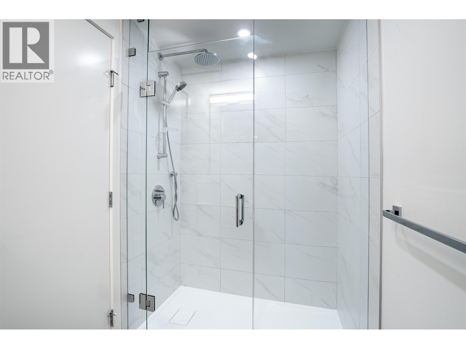 707 318 Alderson Avenue, Coquitlam, British Columbia  V3K 0J1 - Photo 12 - R3051364