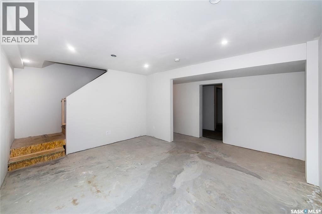 1527 Coy Avenue, Saskatoon, Saskatchewan  S7M 0H5 - Photo 15 - SK019023