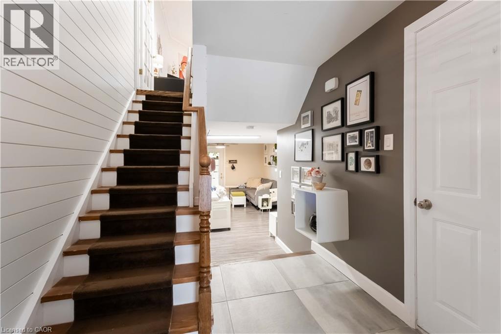 72 Stonechurch Road W Unit# 37, Hamilton, Ontario  L9B 2H6 - Photo 7 - 40772971
