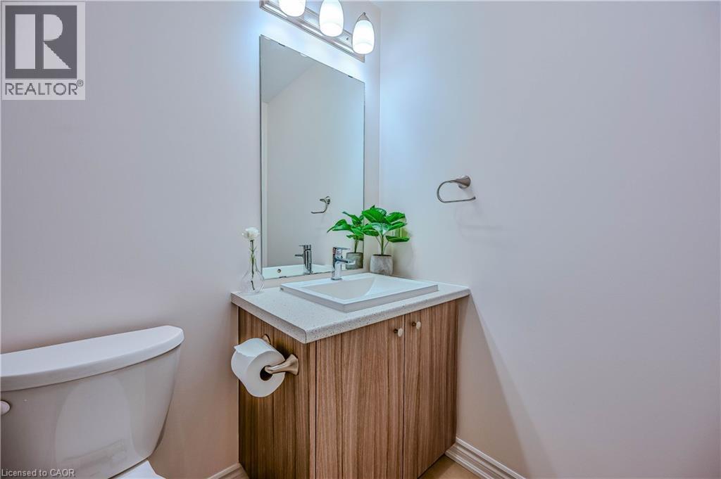 12 Hildred Street, Welland, Ontario  L3B 1H9 - Photo 43 - 40772952