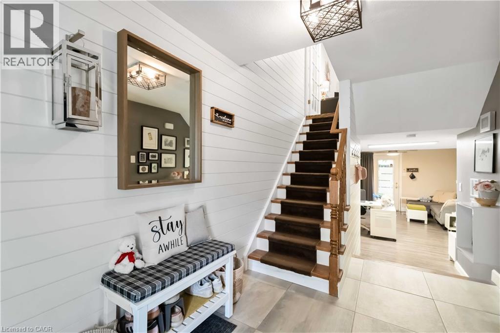 72 Stonechurch Road W Unit# 37, Hamilton, Ontario  L9B 2H6 - Photo 6 - 40772971