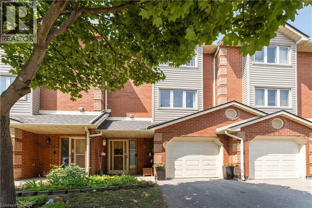 72 STONECHURCH Road W Unit# 37, Hamilton, Ontario