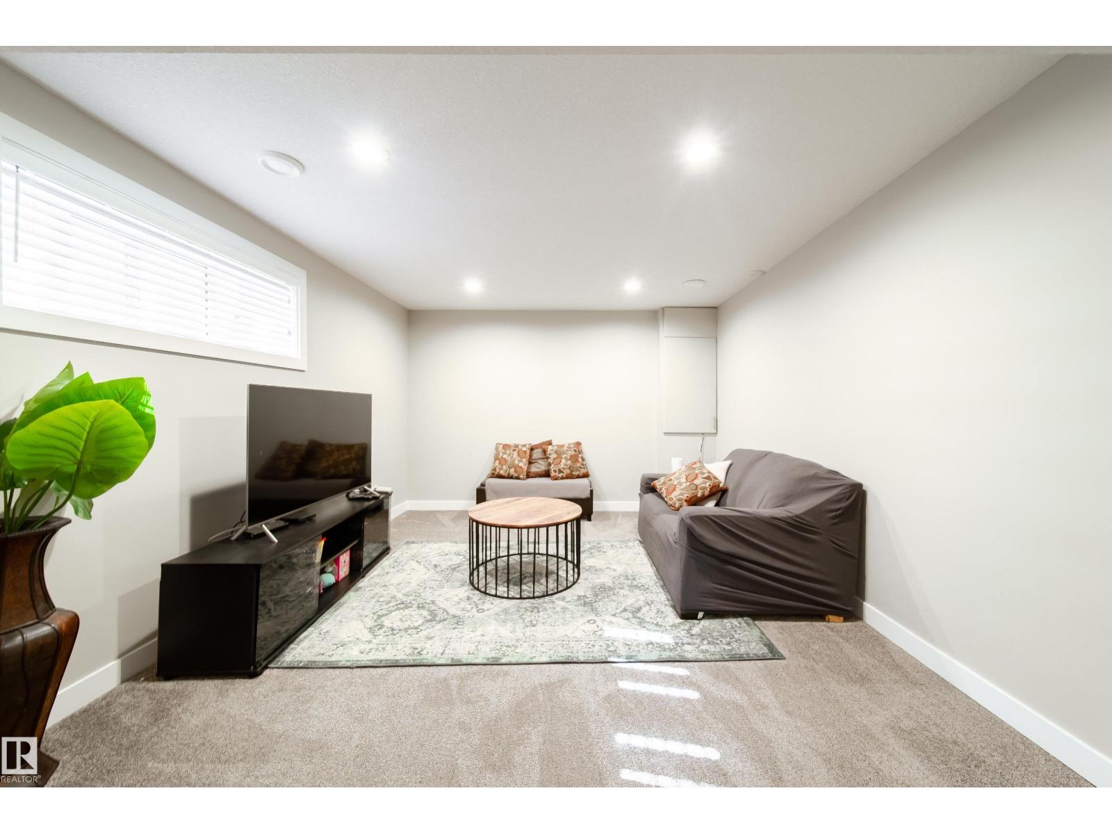 9742 153 St Nw, Edmonton, Alberta  T5P 2A5 - Photo 34 - E4459104