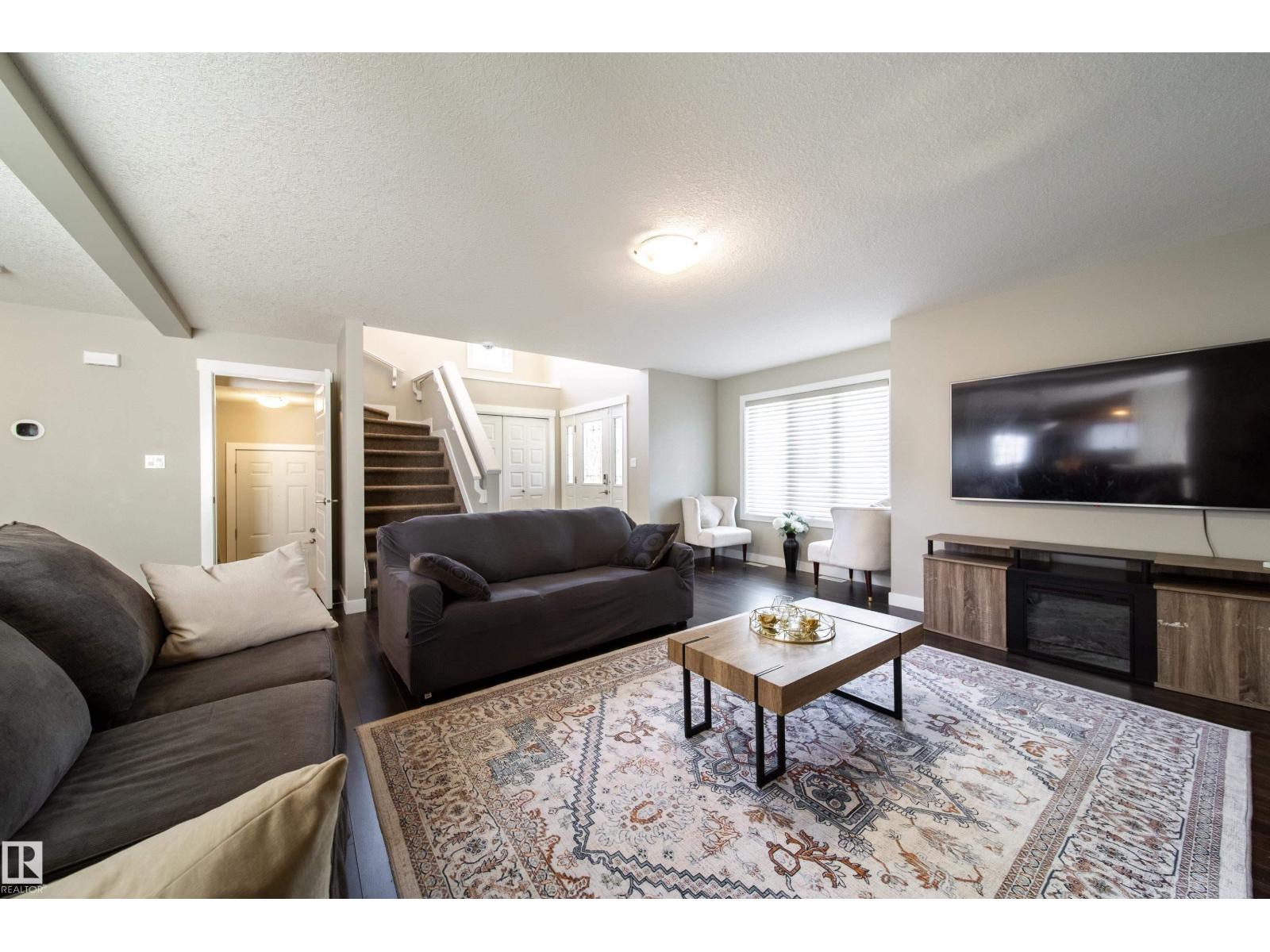 9742 153 St Nw, Edmonton, Alberta  T5P 2A5 - Photo 7 - E4459104