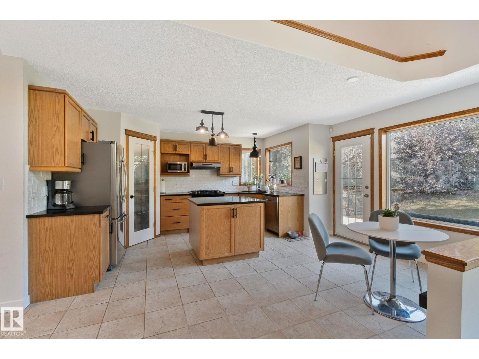 5 Oriole Ct, St. Albert, Alberta  T8N 6L7 - Photo 14 - E4459105