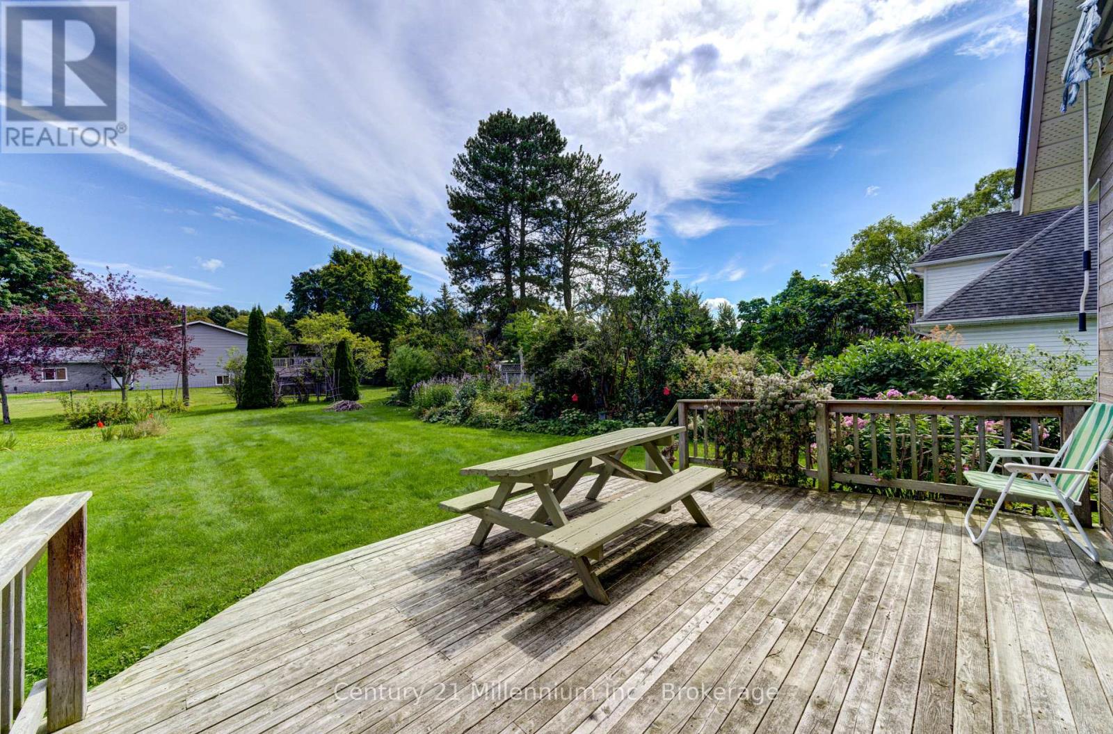 47 Pearson Street, Meaford, Ontario  N4L 1K7 - Photo 27 - X12380596