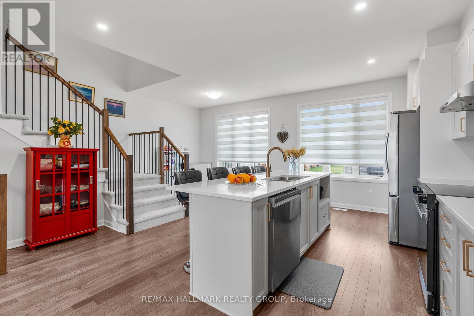 5017 Abbott Street E, Ottawa, Ontario  K2V 0M6 - Photo 17 - X12411207