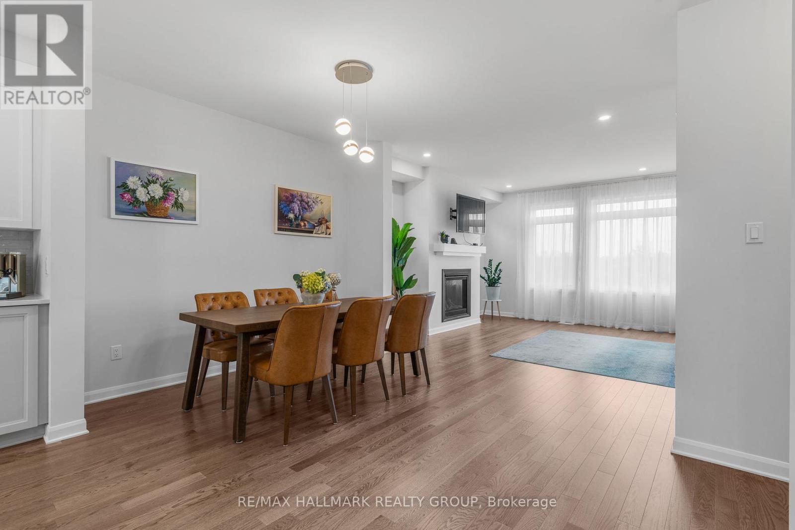 5017 Abbott Street E, Ottawa, Ontario  K2V 0M6 - Photo 12 - X12411207