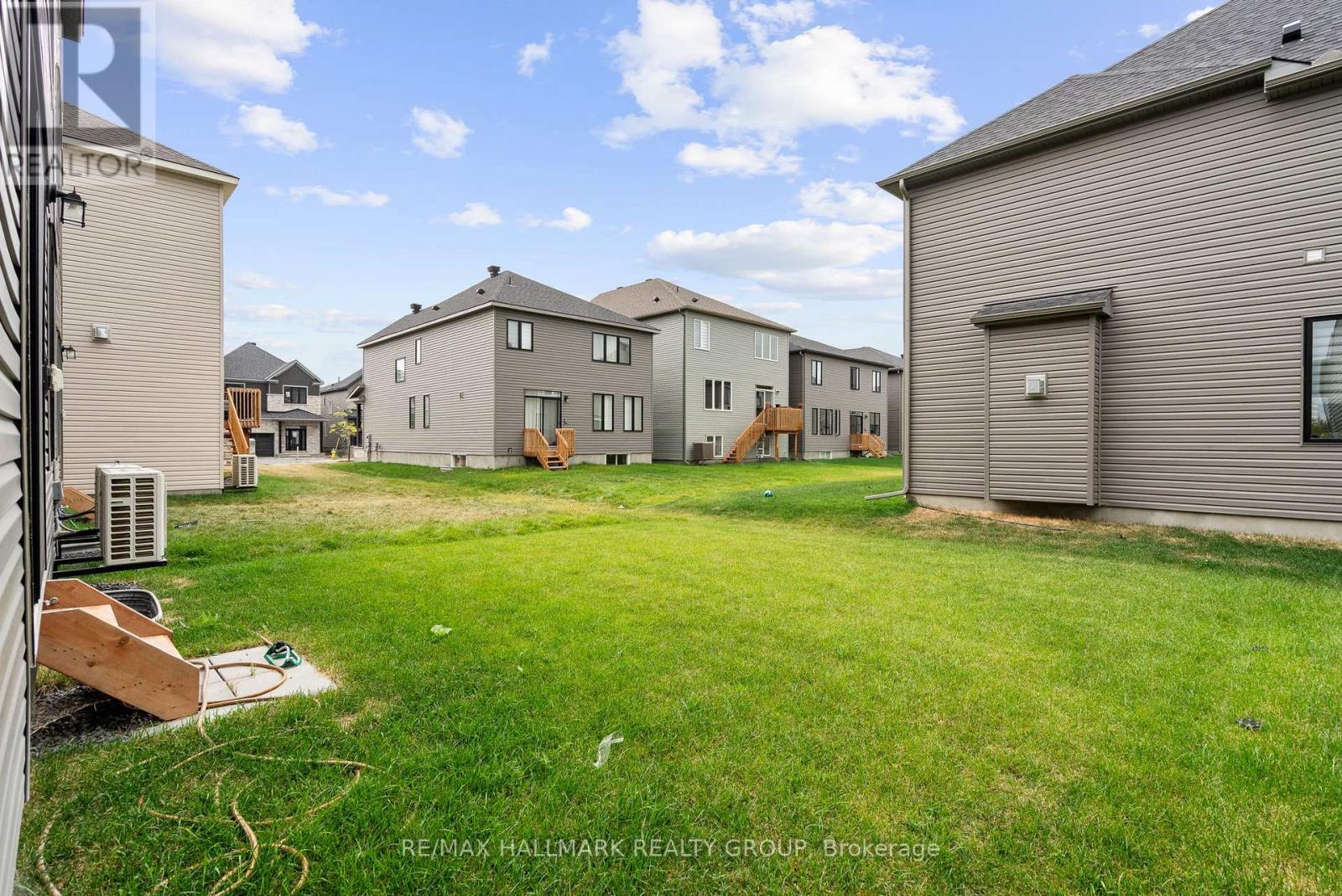 5017 Abbott Street E, Ottawa, Ontario  K2V 0M6 - Photo 37 - X12411207