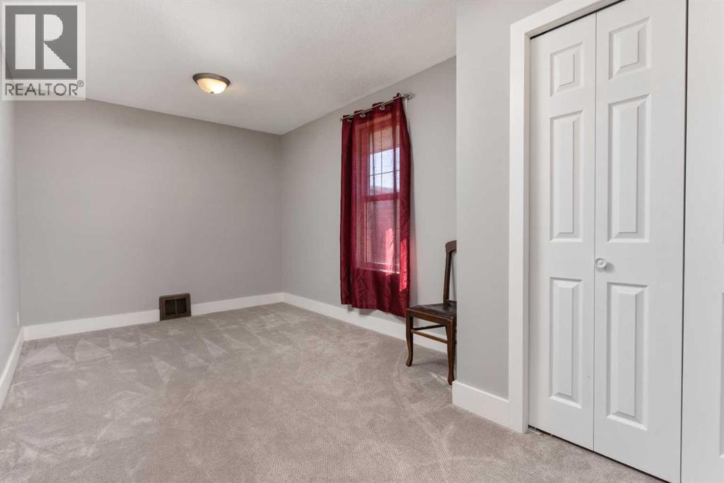 1007 Robert Street, Ohaton, Alberta  T0B 3P0 - Photo 12 - A2259453