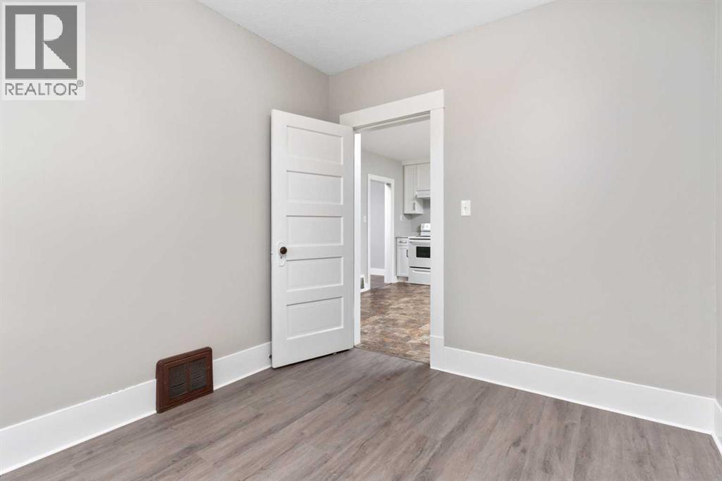 1007 Robert Street, Ohaton, Alberta  T0B 3P0 - Photo 9 - A2259453