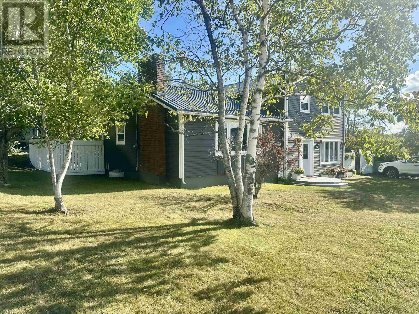118 Macsween Street, Port Hawkesbury, Nova Scotia  B9A 2J3 - Photo 5 - 202523498