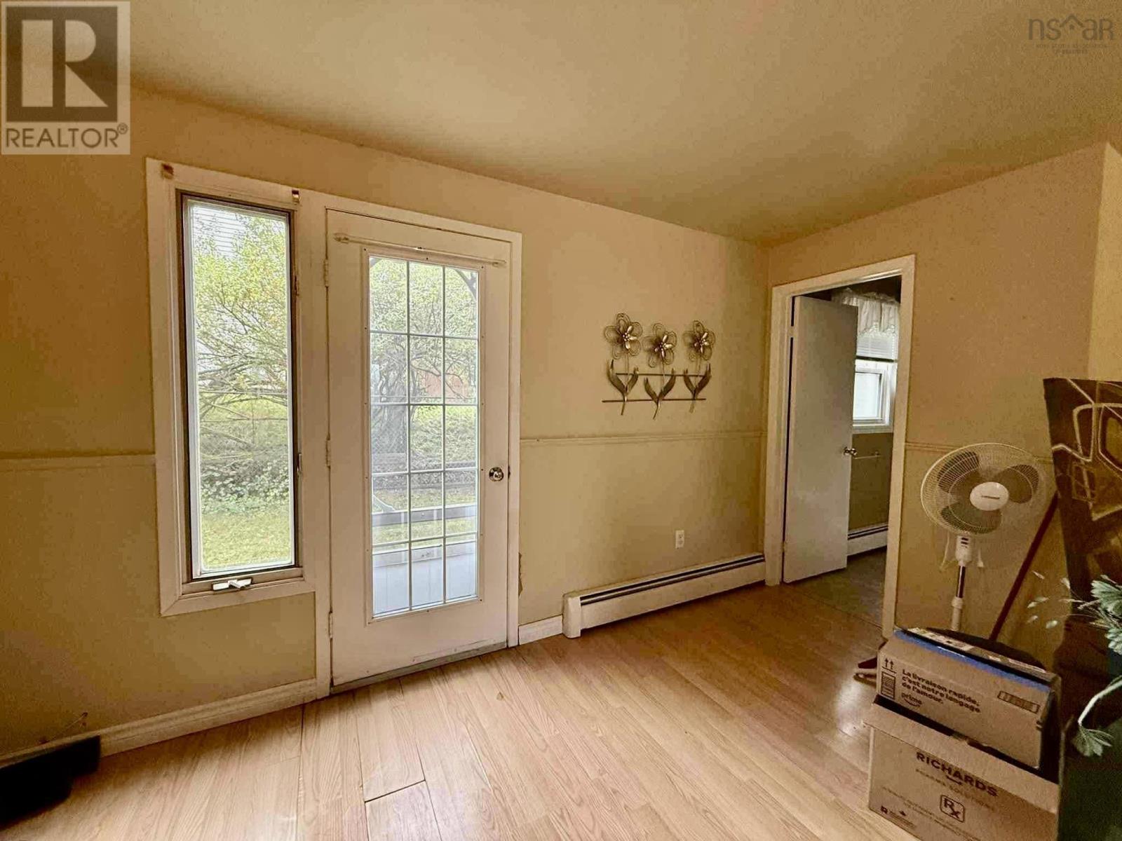 118 Macsween Street, Port Hawkesbury, Nova Scotia  B9A 2J3 - Photo 13 - 202523498