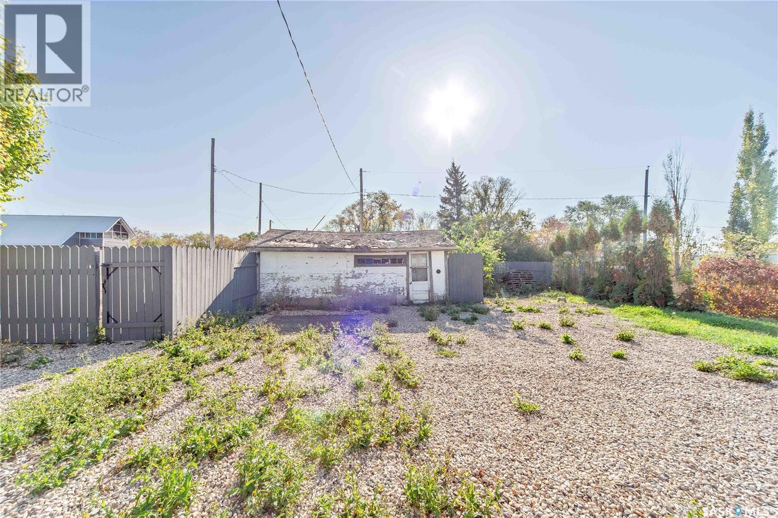 235 4th Street, Plunkett, Saskatchewan  S0K 3J0 - Photo 33 - SK019070