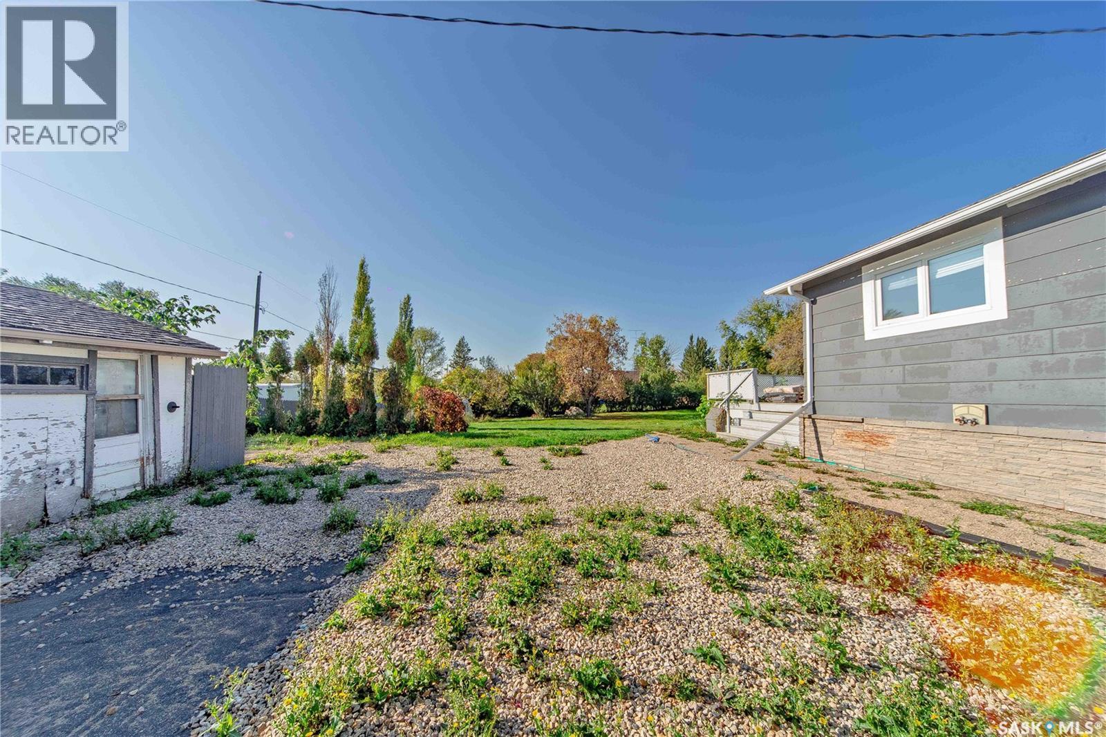 235 4th Street, Plunkett, Saskatchewan  S0K 3J0 - Photo 34 - SK019070