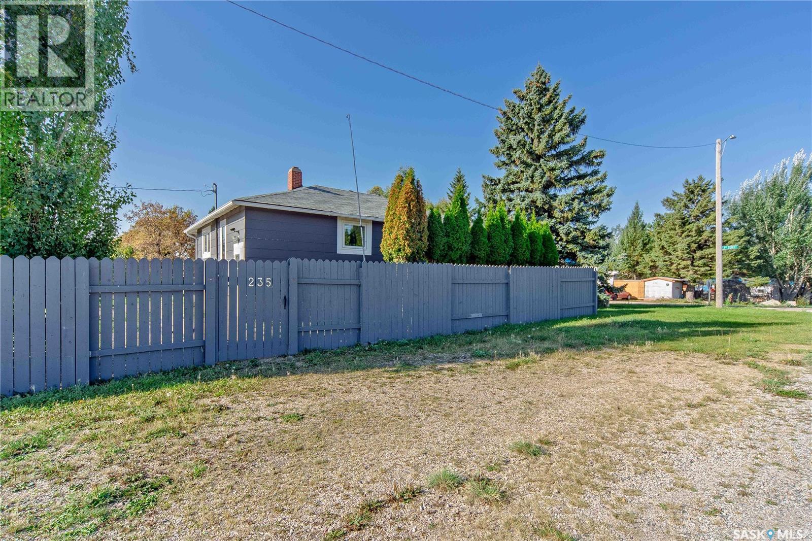 235 4th Street, Plunkett, Saskatchewan  S0K 3J0 - Photo 35 - SK019070