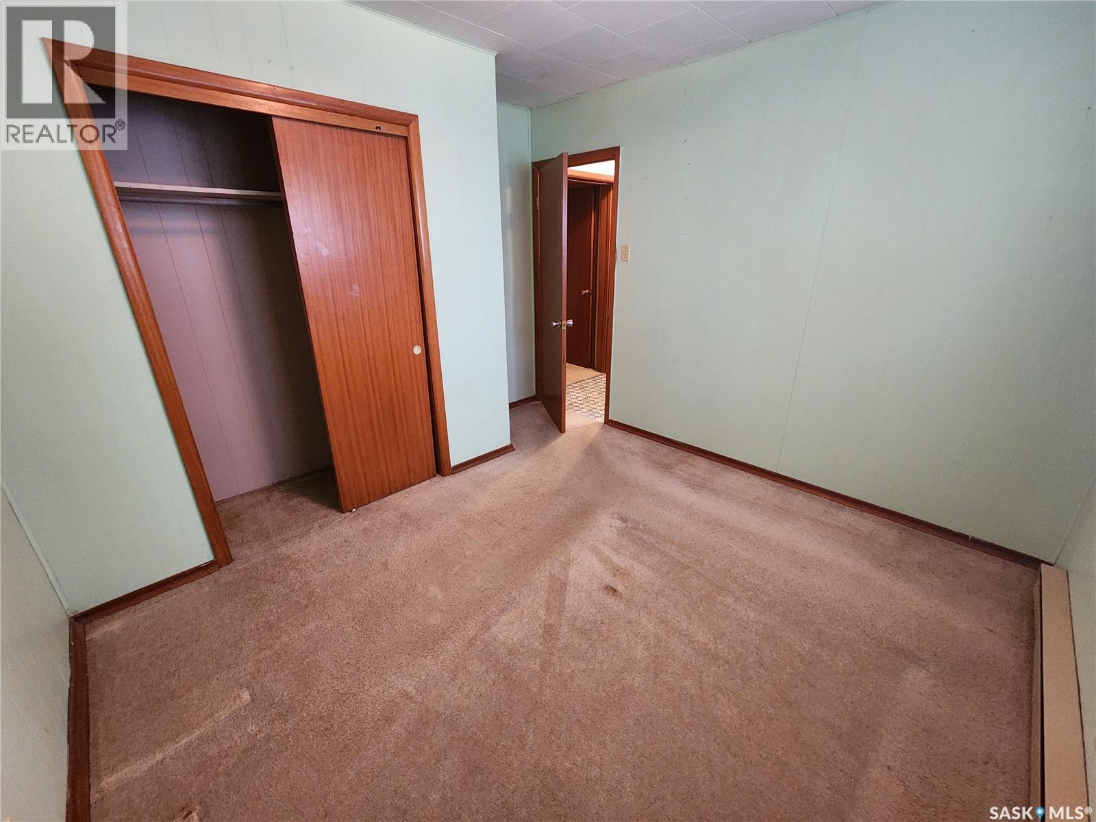 208 2nd Avenue E, Lampman, Saskatchewan  S0C 1N0 - Photo 15 - SK019060