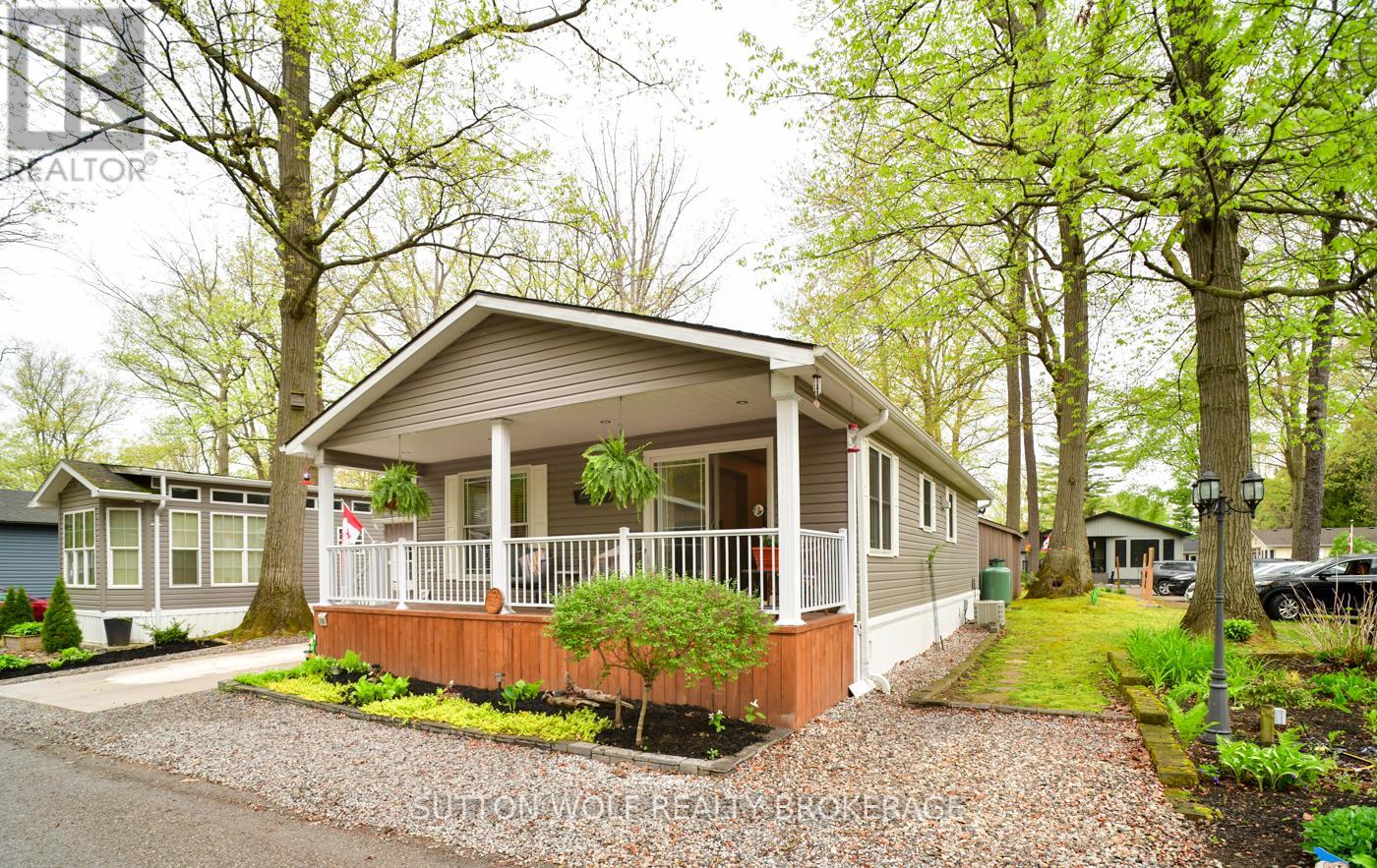 36 - 22790 Amiens Road, Middlesex Centre, Ontario  N0L 1R0 - Photo 3 - X12150754