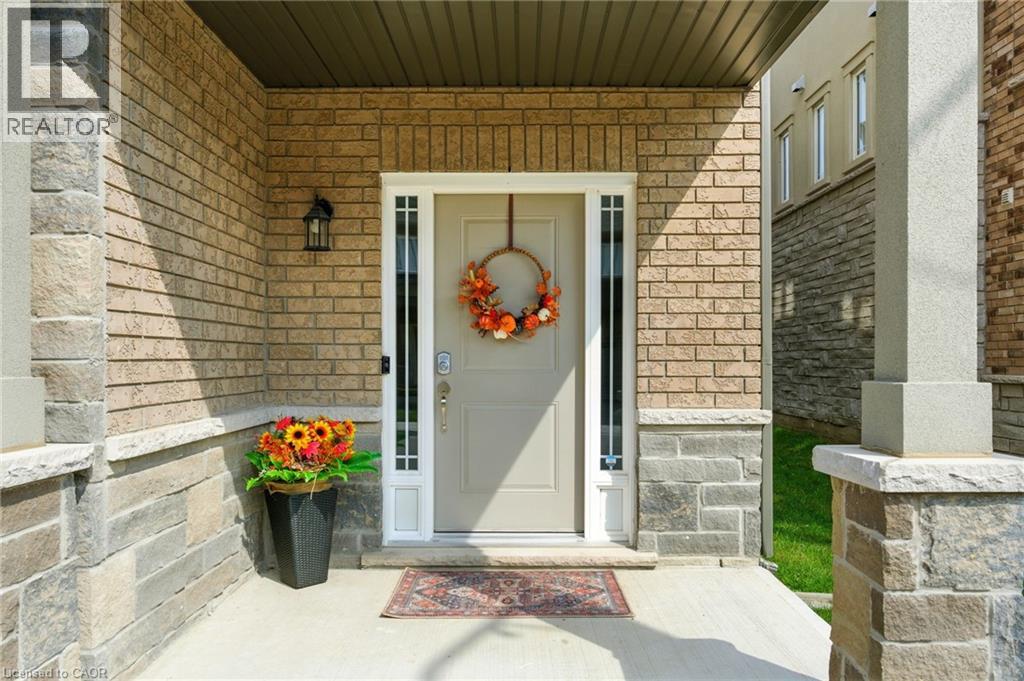 9 Laguna Village Crescent, Hannon, Ontario  L0R 1P0 - Photo 4 - 40772969