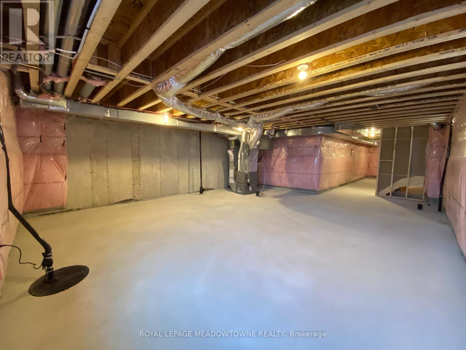 1461 Savoline Boulevard, Milton, Ontario  L9E 2G5 - Photo 29 - W12410202