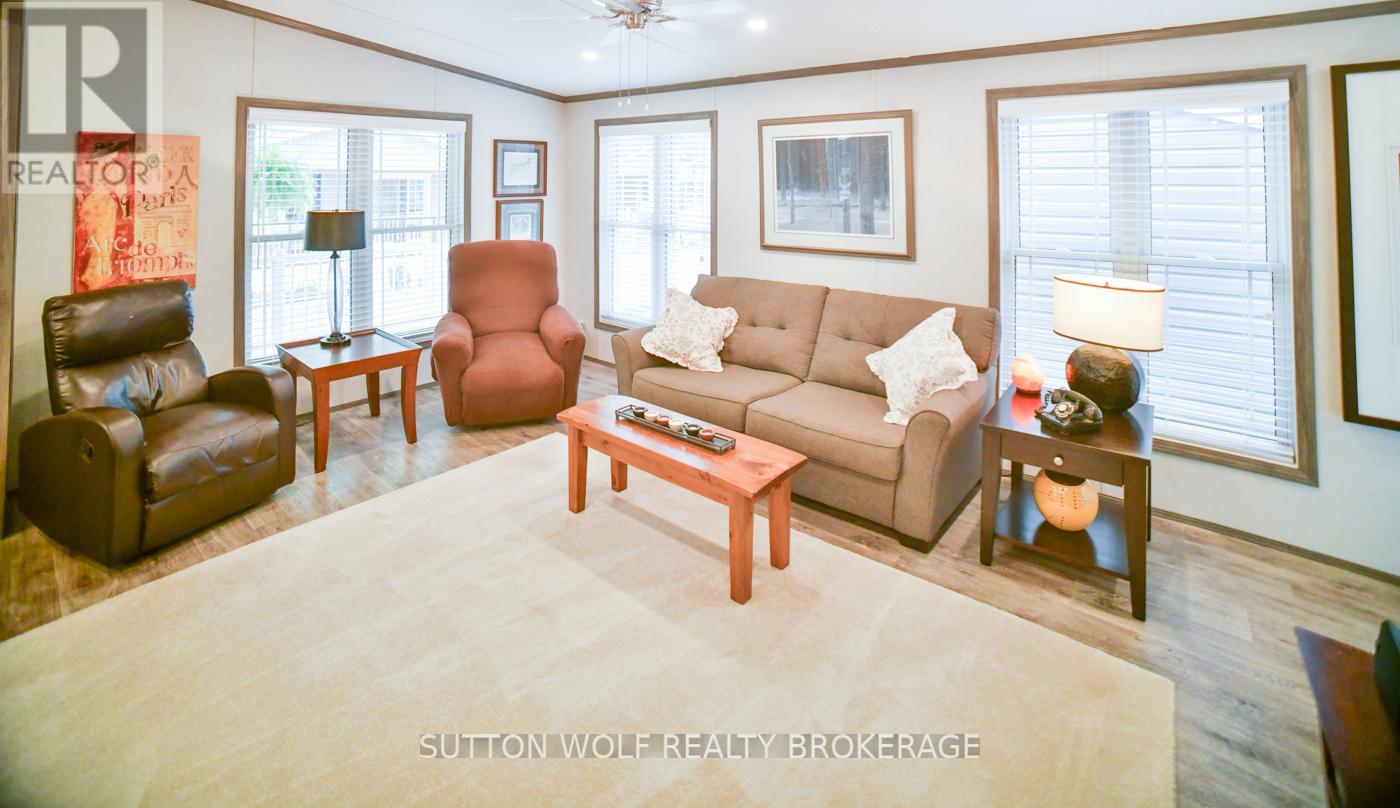 36 - 22790 Amiens Road, Middlesex Centre, Ontario  N0L 1R0 - Photo 8 - X12150754