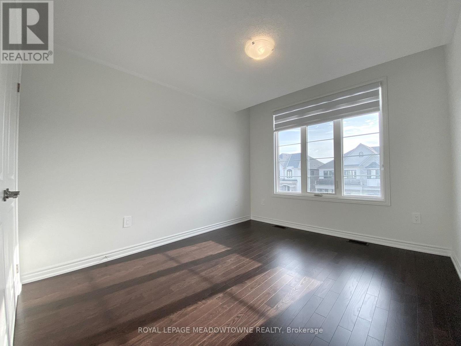 1461 Savoline Boulevard, Milton, Ontario  L9E 2G5 - Photo 24 - W12410202