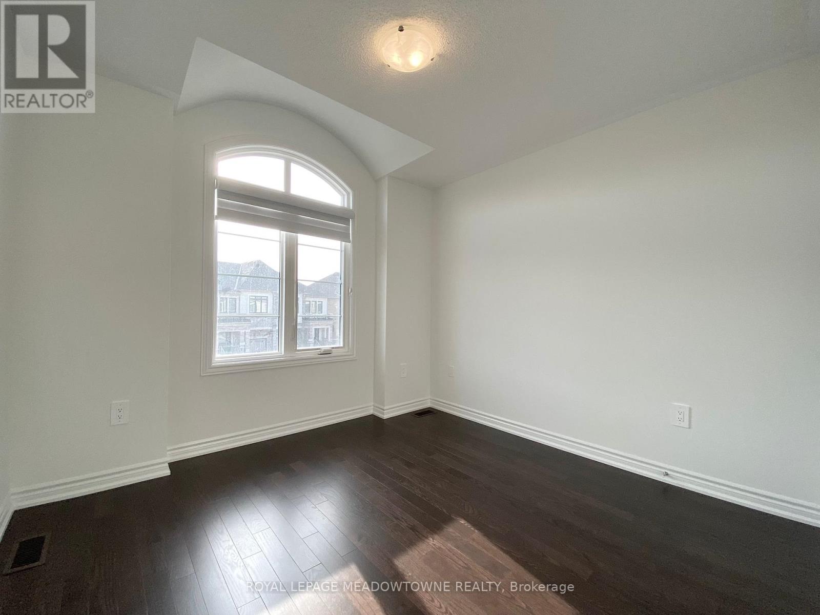 1461 Savoline Boulevard, Milton, Ontario  L9E 2G5 - Photo 26 - W12410202