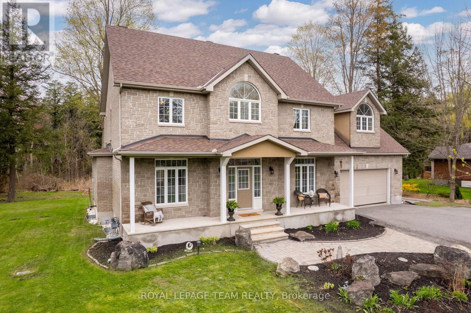2377 Pine Avenue, Ottawa, Ontario  K4M 1B4 - Photo 4 - X12150509
